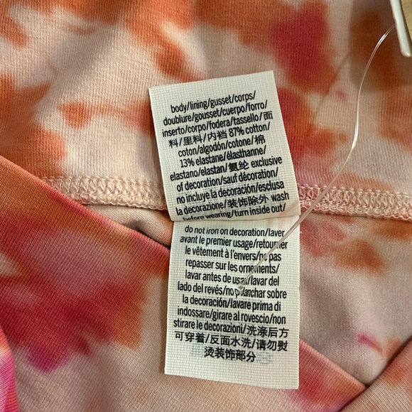 PINK Victoria's Secret Pink and Orange Tie-Dye Skort.  High waist V crossover - Picture 11 of 11